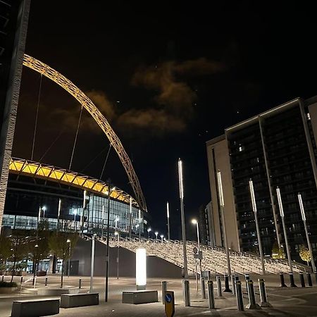 Beautiful Stay In Central Wembley Londra Dış mekan fotoğraf
