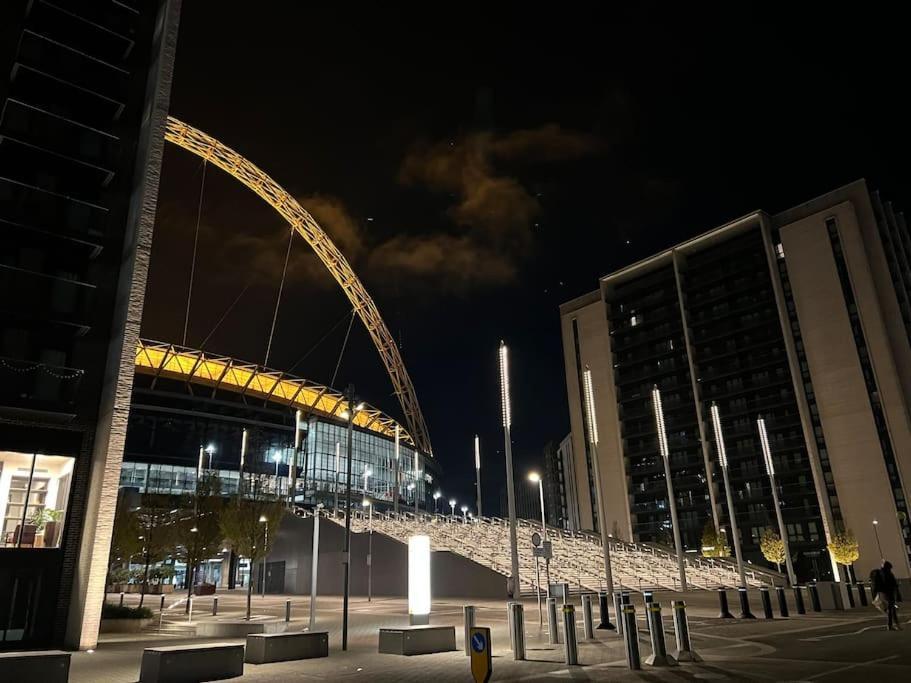 Beautiful Stay In Central Wembley Londra Dış mekan fotoğraf