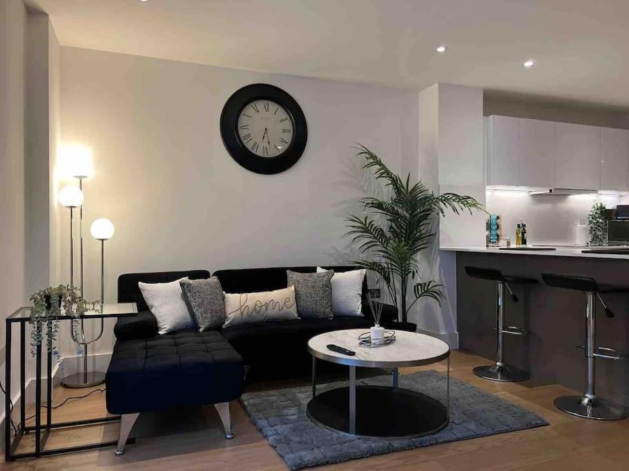 Beautiful Stay In Central Wembley Londra Dış mekan fotoğraf